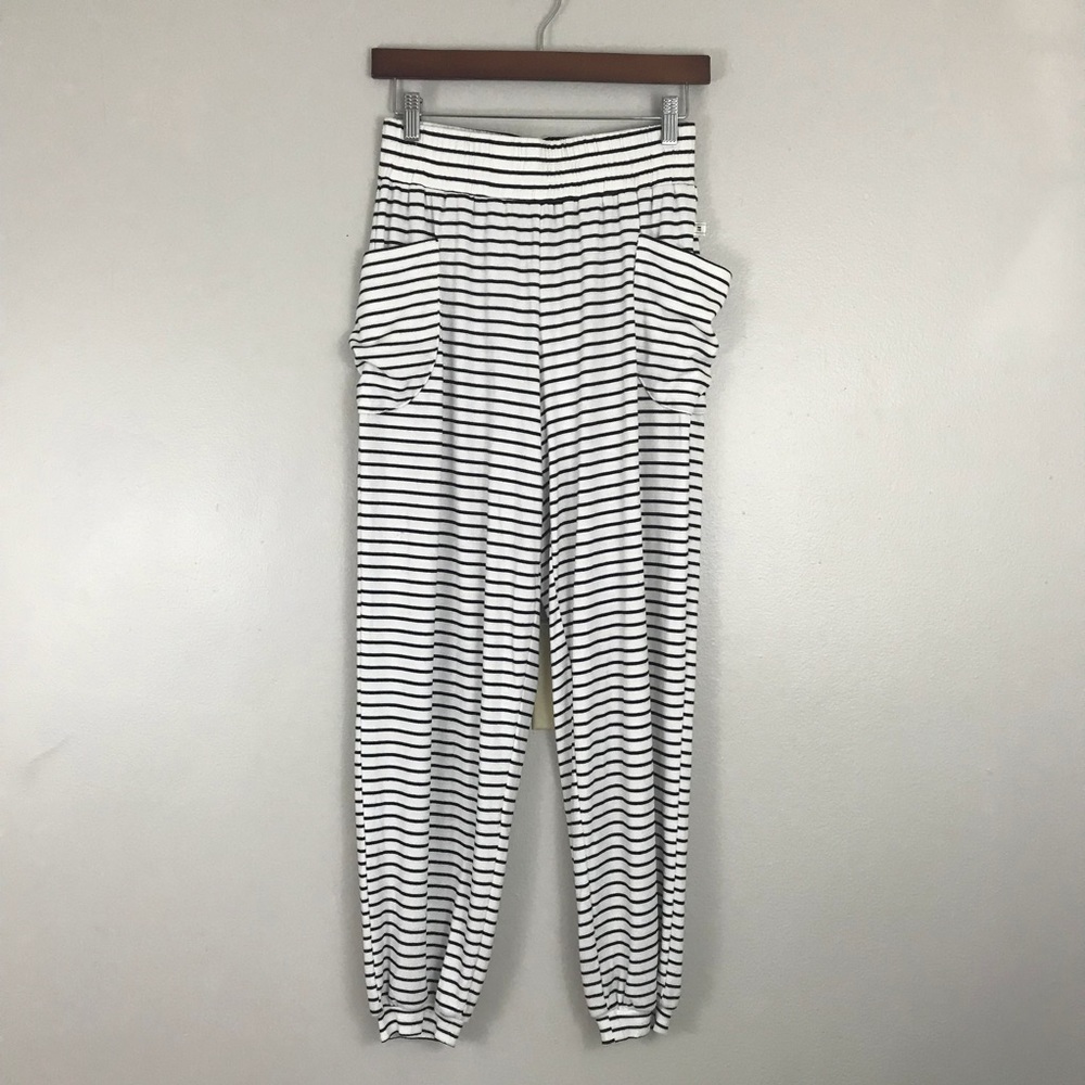 NYTT | Draped Pocket Striped Jogger Pant